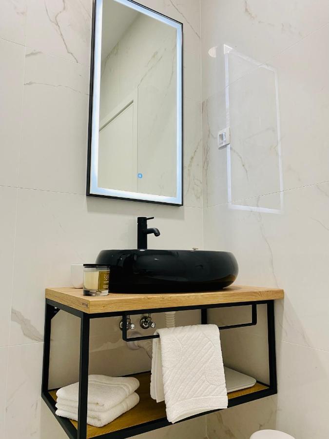New&Luxury Apartment With An Outstanding View - Bombii Blue ドゥブロブニク エクステリア 写真