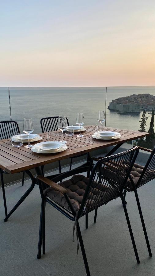 New&Luxury Apartment With An Outstanding View - Bombii Blue ドゥブロブニク エクステリア 写真