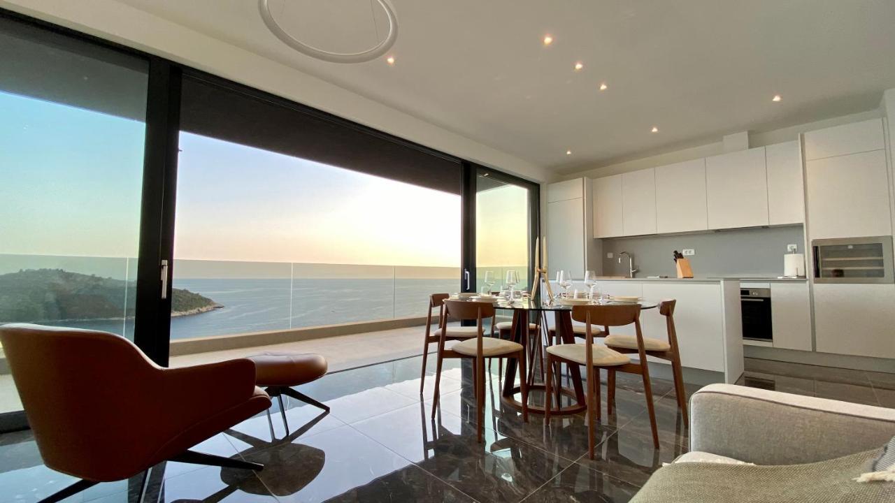 New&Luxury Apartment With An Outstanding View - Bombii Blue ドゥブロブニク エクステリア 写真