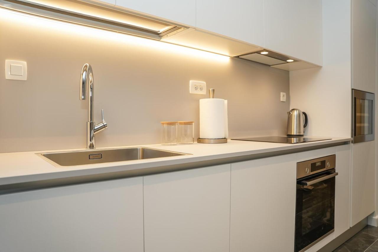 New&Luxury Apartment With An Outstanding View - Bombii Blue ドゥブロブニク エクステリア 写真