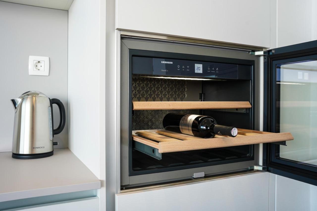 New&Luxury Apartment With An Outstanding View - Bombii Blue ドゥブロブニク エクステリア 写真