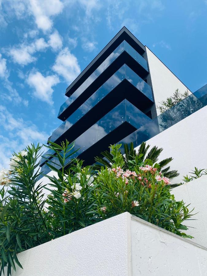 New&Luxury Apartment With An Outstanding View - Bombii Blue ドゥブロブニク エクステリア 写真